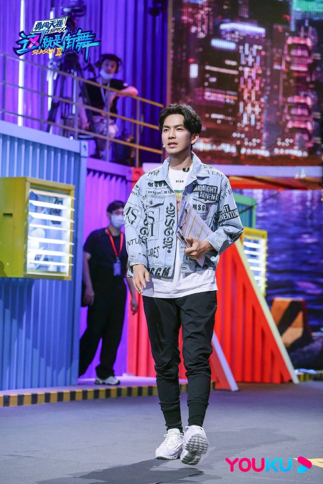 风格|服饰穿搭《这！就是街舞》第三季强势回归！潮流、舞蹈、街头文化，应有尽有！