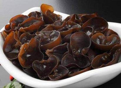 食物|让娃长高又长壮立秋后如何给孩子“贴秋膘”？多吃这4种食物