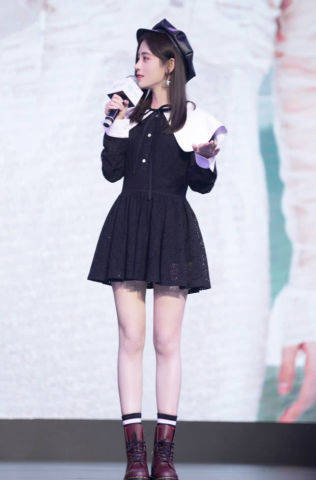 服装|女明星古装PK，杨幂倾国倾城，赵丽颖可爱睿智，唯独她最特别