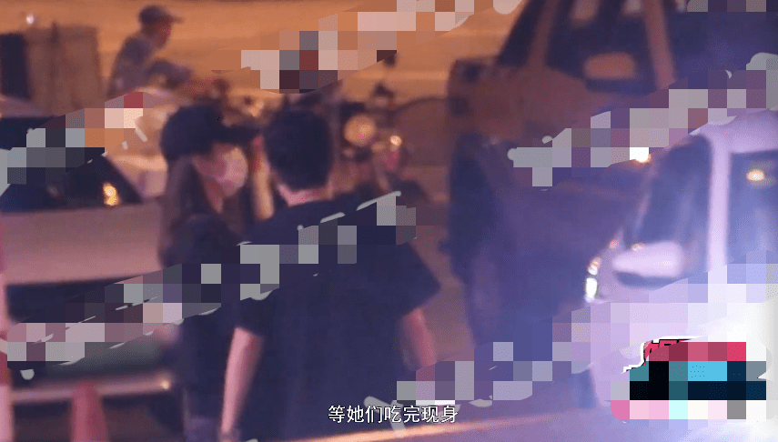 友约饭|佘诗曼深夜与友约饭，吃火锅也打包带走获赞，勤俭持家就差一个伴