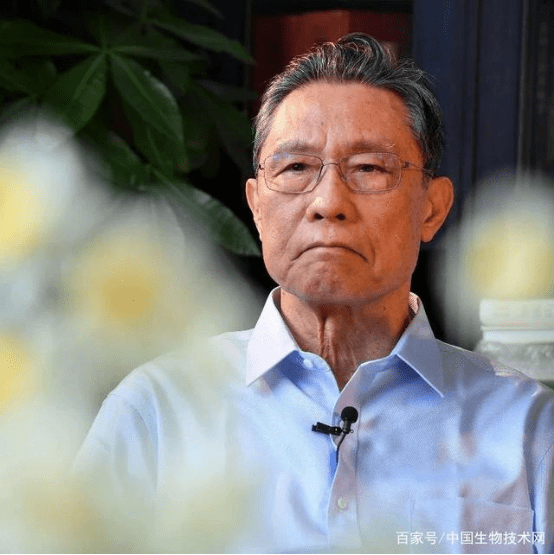 共和国勋章获得者一共几个人 ee95f6597c86460396153327c8f9da2a.png