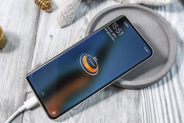 iqoo5 pro充电测评 13e67de24eb547df9f39f49a19bc12a6.jpeg