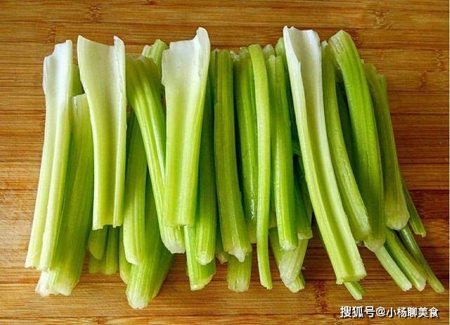 f66a6d984dac4e5faf4b13a2ce0b42ba.jpeg