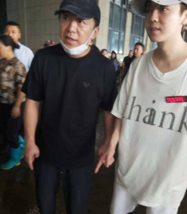 鹿晗关晓彤终于合体,两人将同框参加央视中秋晚会