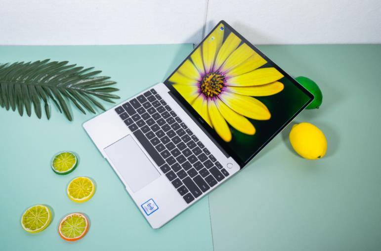 测评盘点|[品评]2K轻薄本好体验，华为MateBook 13高端大气