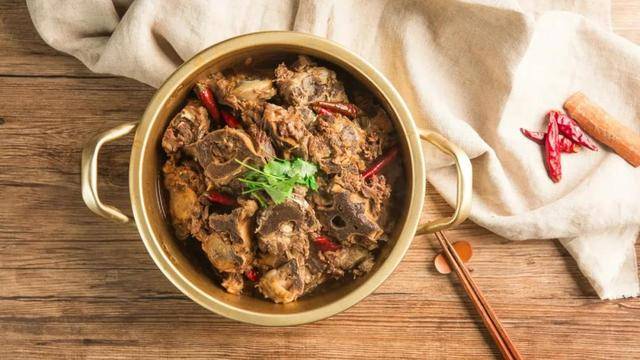 内蒙|让人垂涎欲滴羊肉卷、羊肉串、羊脊骨……锅圈食汇那些美味“羊”食材