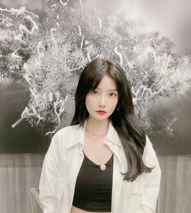 单身|原创被曝“车咚”易易紫后，李汶翰自称单身言辞闪烁，网友指责没担当