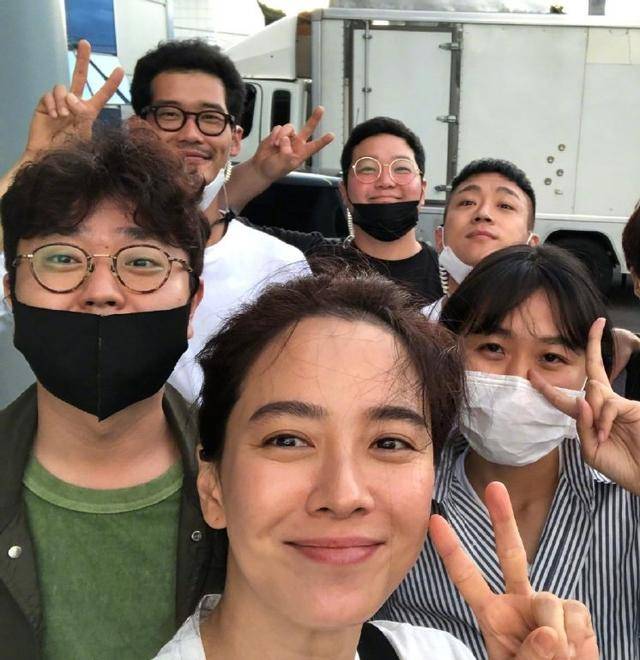 大妈|宋智孝换新发型,被跑男成员调侃像大妈,美女也hold不住齐刘海?