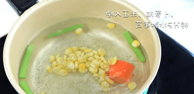 八个月宝宝吃什么钙铁锌好 243a79507be24910a9b3ec42898a350d.png