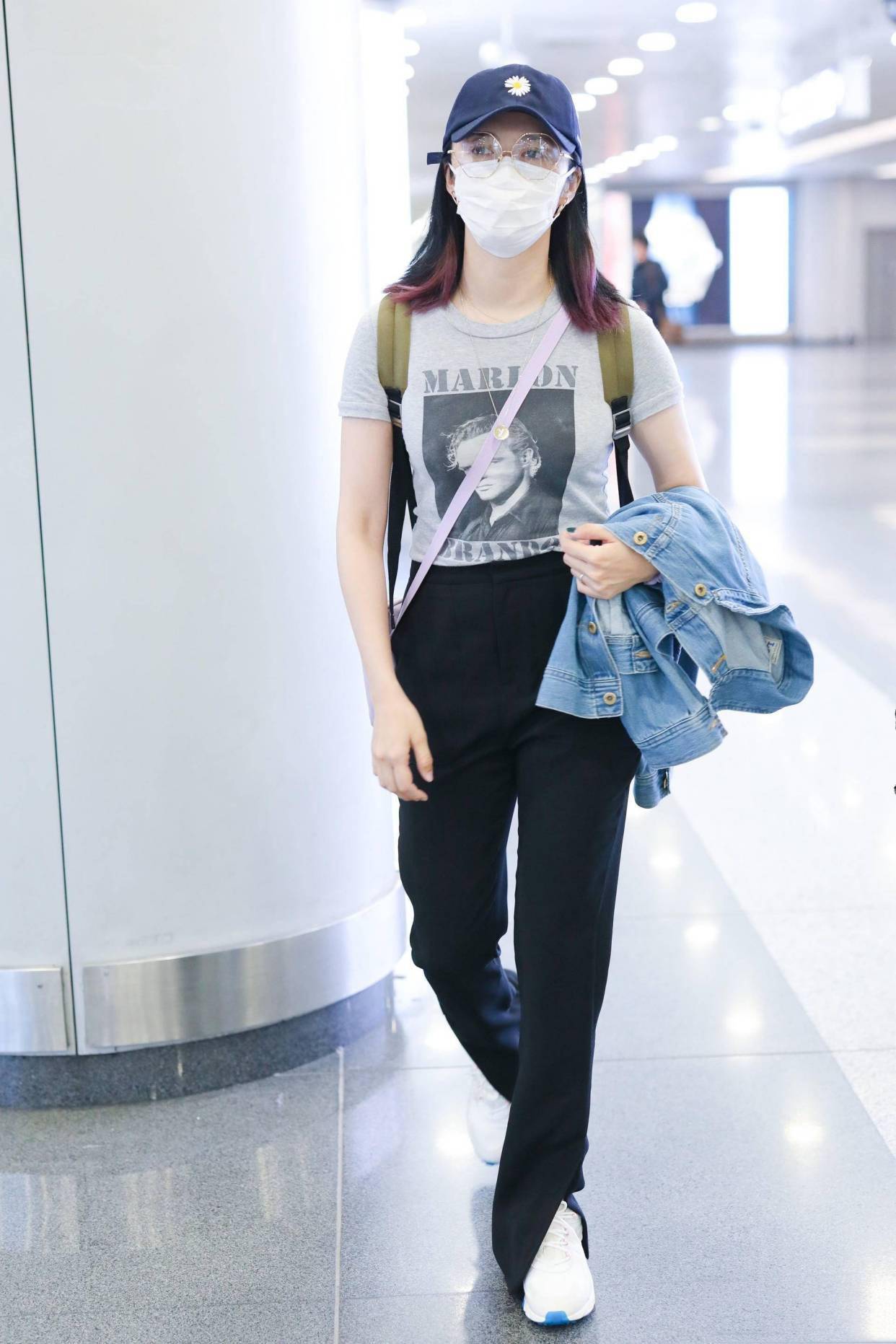 周迅|没修图周迅气质更好，倒是姚晨身材走形，这才是40岁真实的状态！