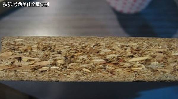 橱柜品牌厂家定制橱柜 为什么大部分都选择实木颗粒板
