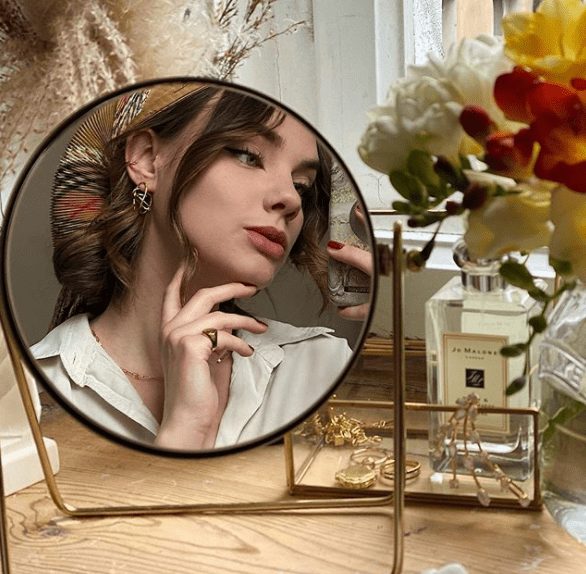 按摩|别整些没用的!谁说长期化妆皮肤就会变差?