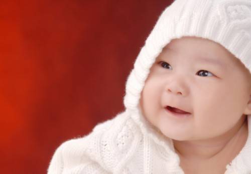 
排名前十的婴儿奶粉,首选伊利金领冠珍护“华体会最新首页”(图1)