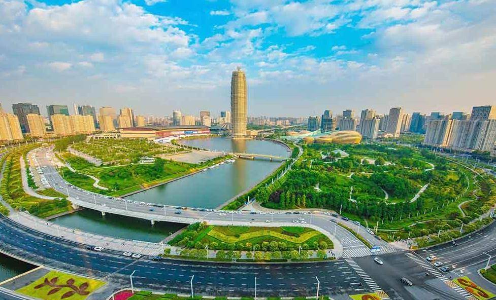郑州占地人口_郑州剑桥中学占地面积