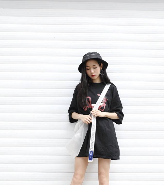 慵懒风穿搭女生中学生 3428208e88ee46e1abd7dc93ab8cbc89.jpeg
