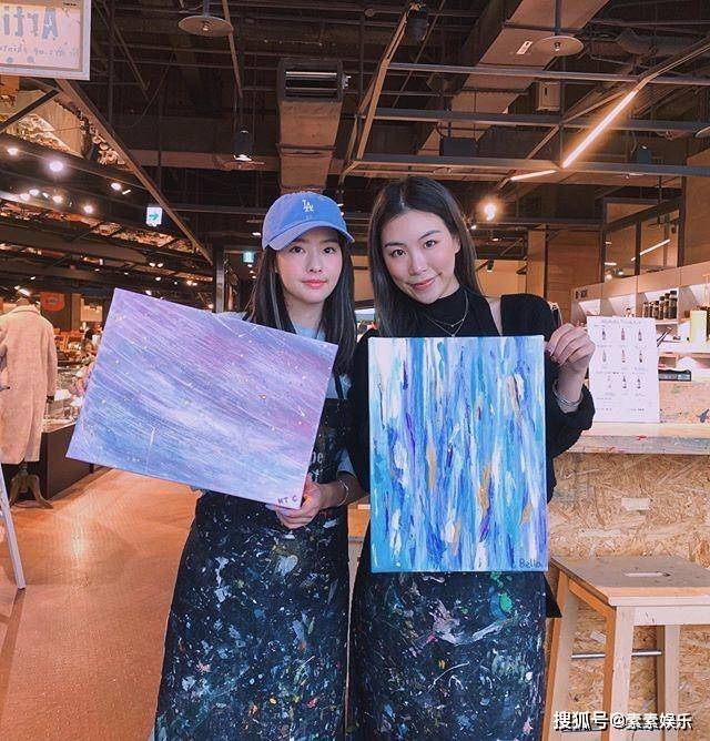 Bella|高以翔女友原形毕露？放下悲痛开始出道，公开出席时尚活动