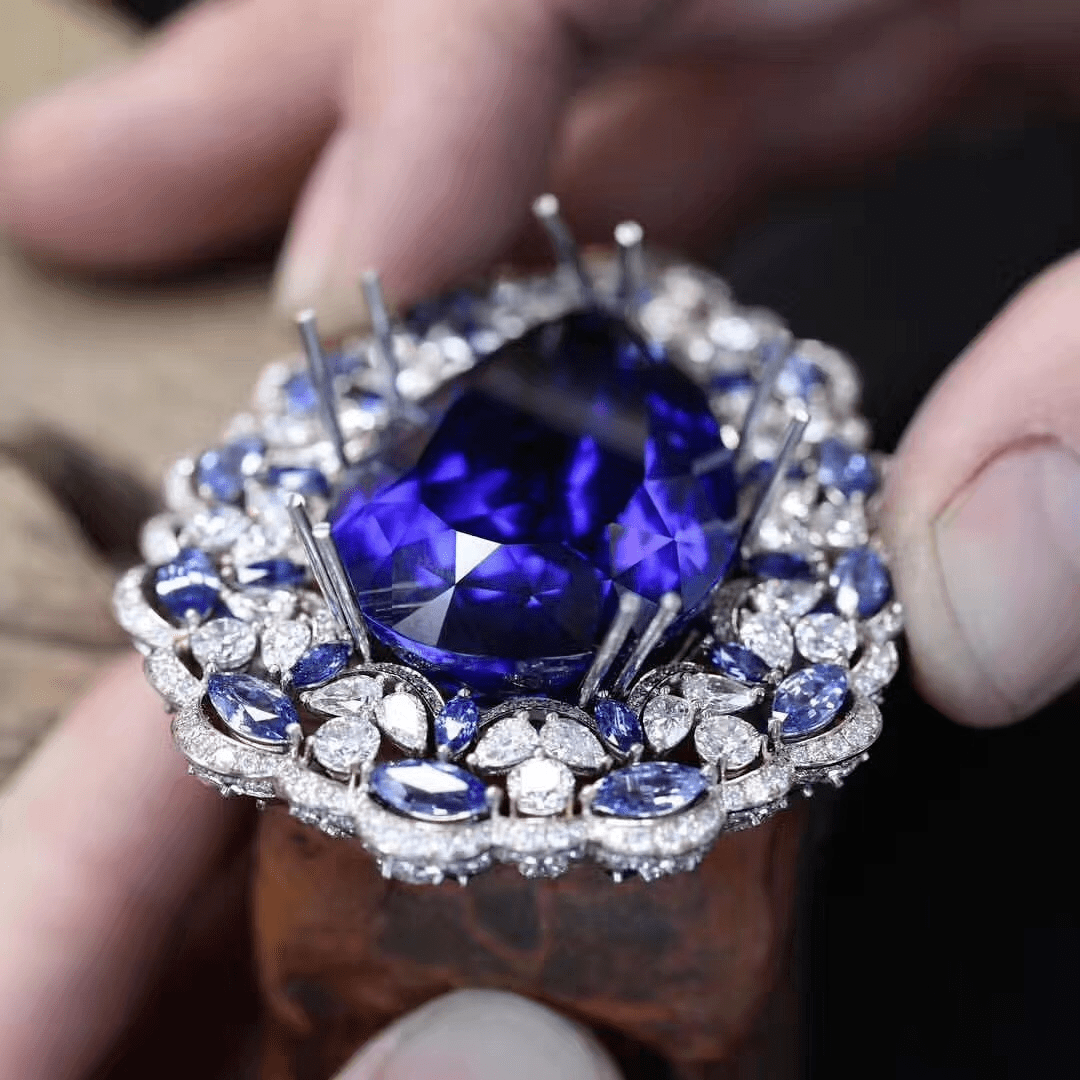 蓝色的猫眼 944484482ef0437e8e12d80a354685e5.png