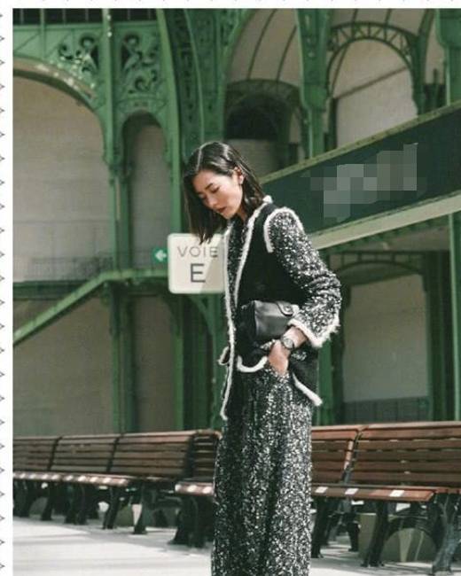 国模之|国模之光刘雯也败了？穿连体裤不秀身材玩气质，凹出象腿辣眼