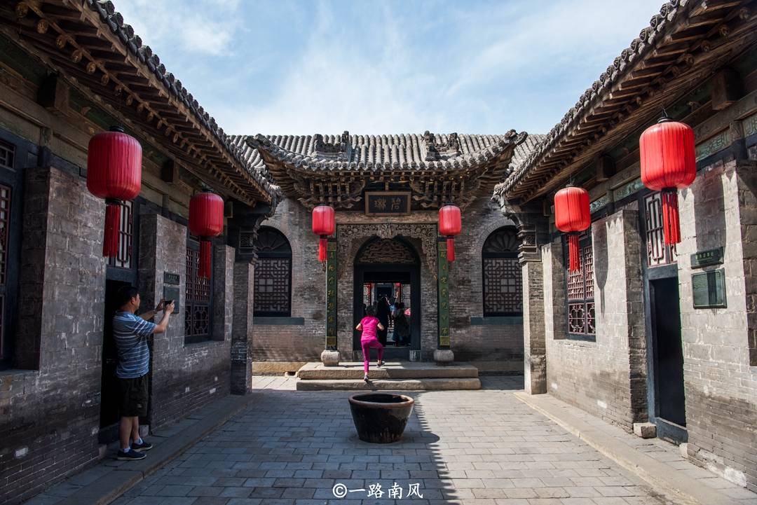 乔致庸|山西第一大院，主人比司马懿还长寿，一生娶过六个老婆，都不是妾