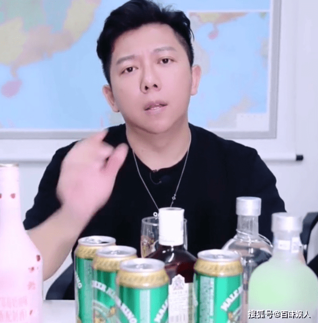 陈羽凡约会小女友露啤酒肚 活成了幸福的路人