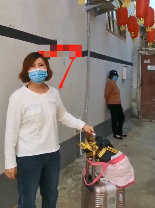 老婆对村民指手画脚还痴迷想当网红，儿女不务