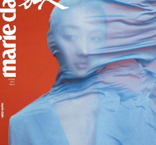 表现力|周冬雨晒封面大片，高级脸表现力十足，这颜值是我心动的模样了