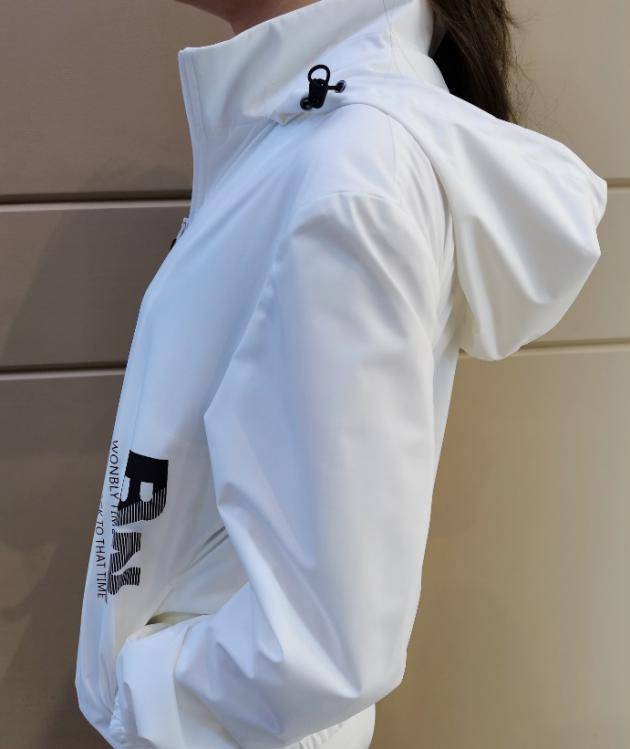 男装|时尚达人示范秋日出行穿搭,忘不了男装,让你轻松GET时髦感!