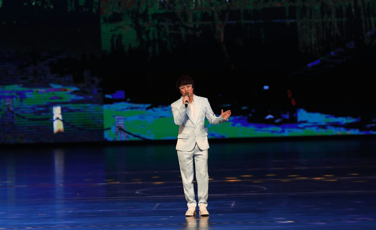 马拉松|赵真参加2020衡水湖马拉松赛助力演唱会