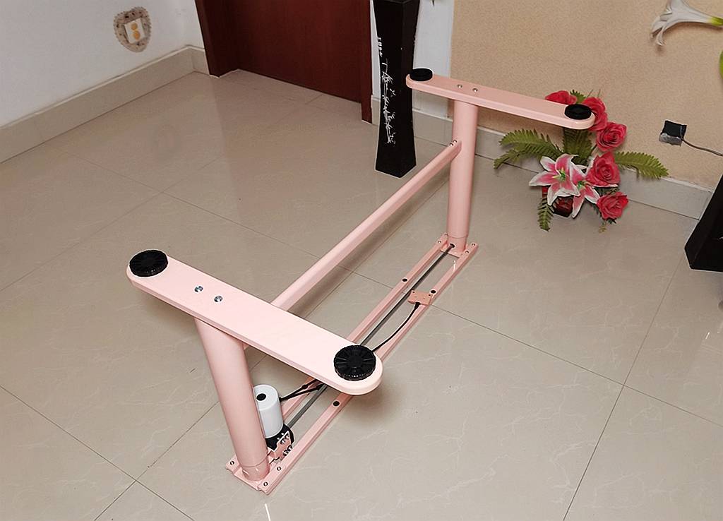 孩子|乐歌智能电动升降儿童学习桌评测：用心呵护孩子成长的每一步