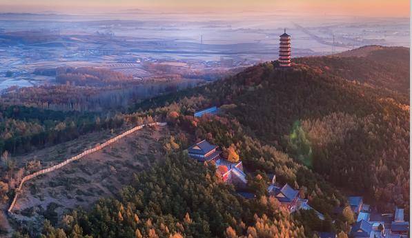 长白山,敦化六鼎山文化旅游区,梅河口五奎山风景名胜区感受登山远望