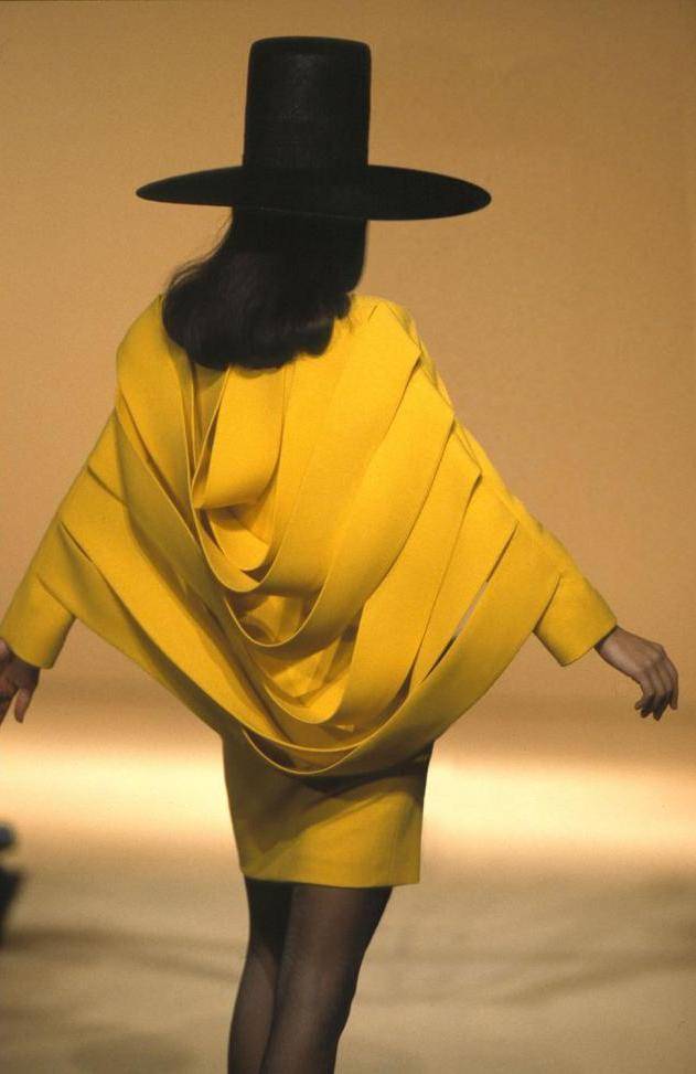 皮尔卡丹|月球时装制造商——Pierre Cardin