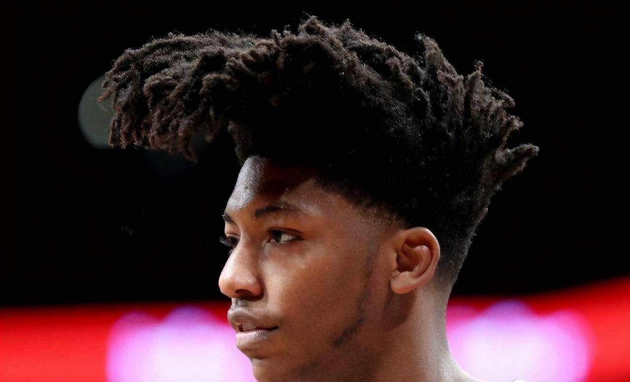 图看nba奇葩发型:罗德曼发色五彩斑斓,书豪从高富帅变