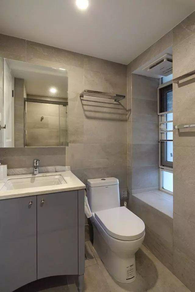 感觉|135平简约美式新房，餐厅卡座设计，墙边墙角1㎡都不浪费！很实用