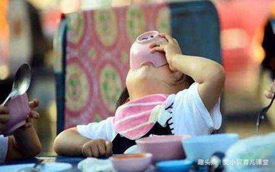 小肠|只因孩子饭后的小习惯,医生:父母太无知4岁男孩小肠切除1.5米