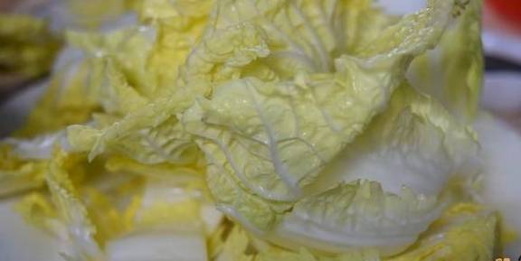 酸辣白菜怎么做好吃简单窍门 11a52ae6b4004b7591adce86bdd6f177.jpeg