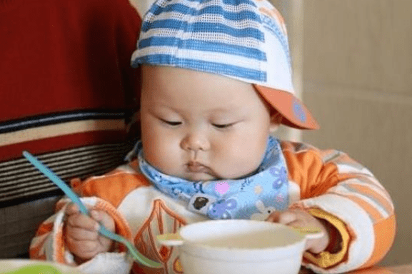 脾胃|清理积食，孩子一个夏天猛长个医生提醒：这是脾胃的“清扫机”
