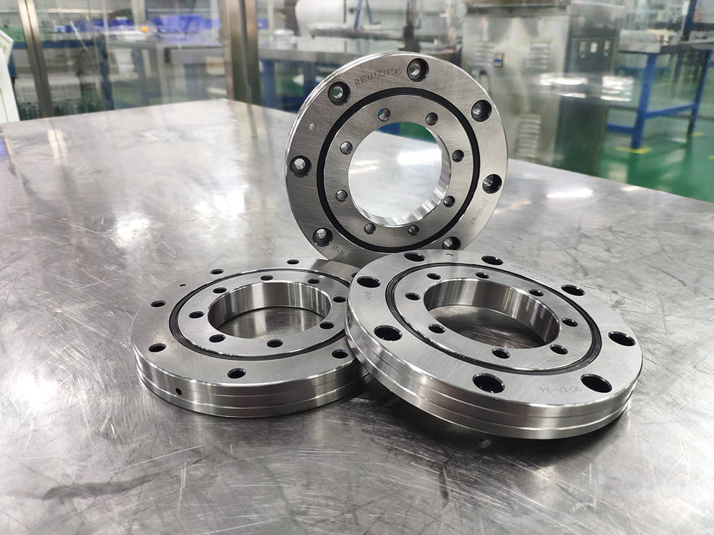 交叉滚子轴承的构造及用途(应用领域)_搜狐网