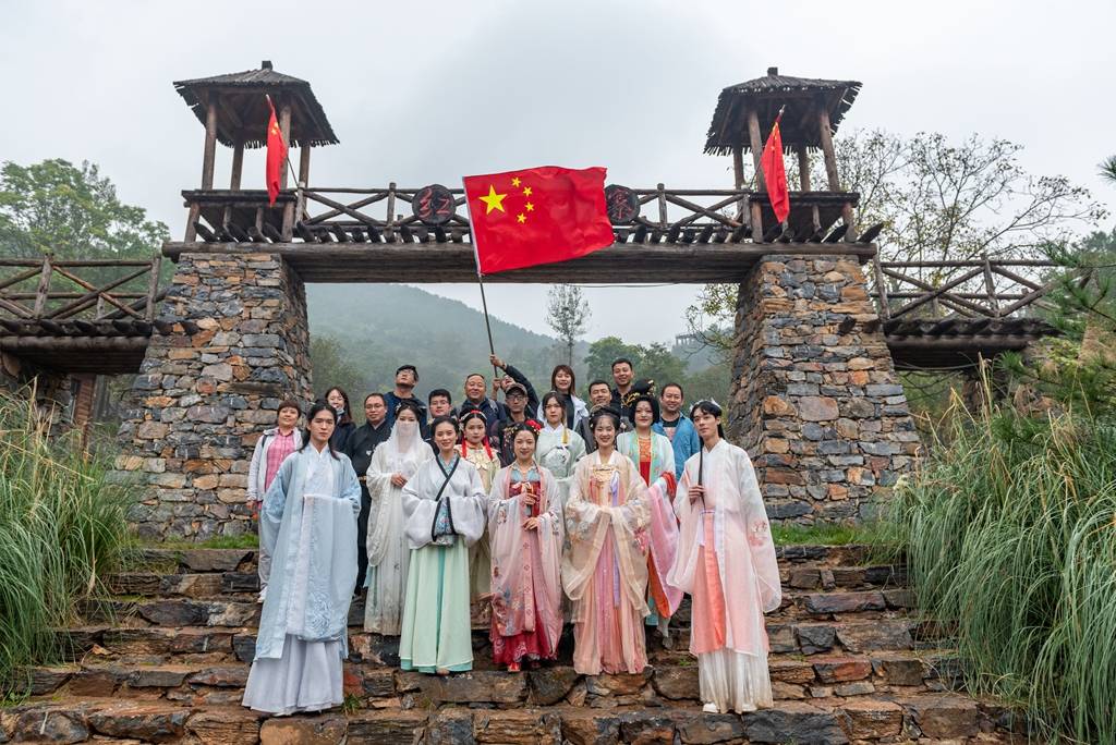 陕西旅游|游秦岭江山 赏古韵国风 秦岭江山景区“古韵国风”活动拉开帷幕