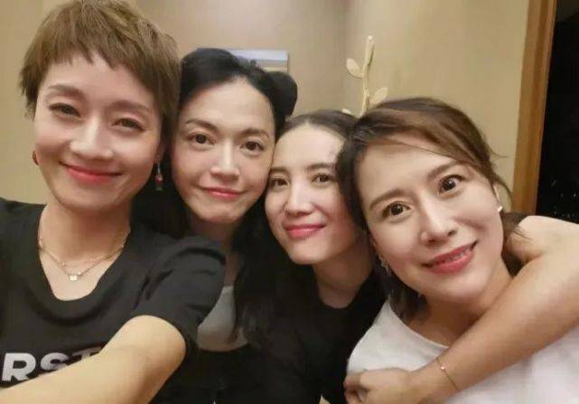 苏明玉|原创飞天奖神仙打架！恭喜秦海璐喜提视后！童瑶海清姚晨虽败犹荣！