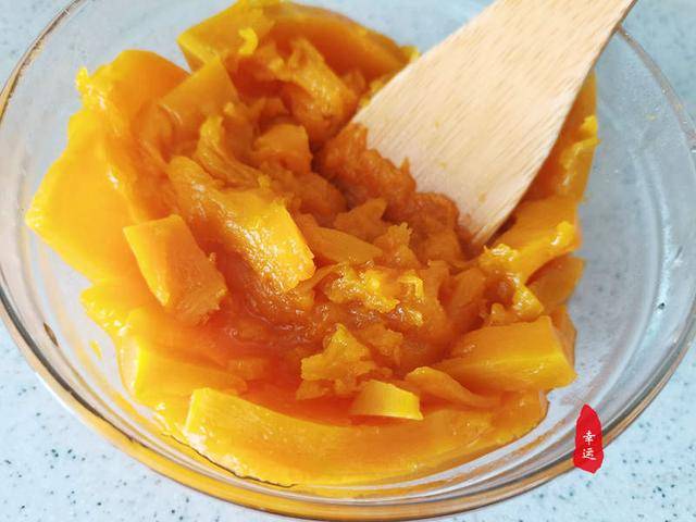 混合面|有营养又蓬松暄软不塌陷，口感佳老少皆宜南瓜混合面奶香发糕