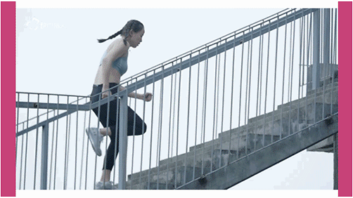 女性|都市丽人：明明可以“靠脸吃饭”，她偏偏用拳头征服世界