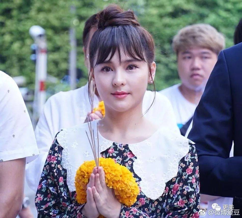 鼻子|泰国女星换头图鉴:艳压热巴的她,换头比baby狠100倍…