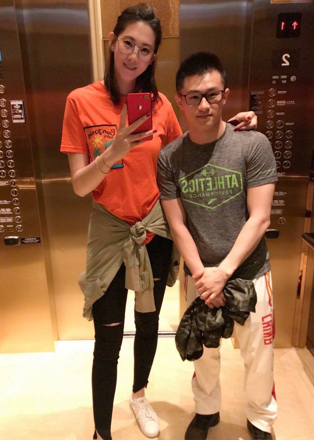 前女排国手薛明现状嫁央视编导两年后便离婚身材傲人至今单身