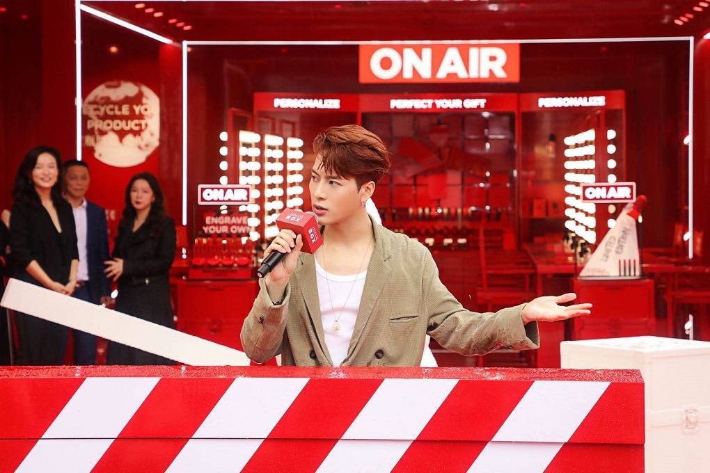 阿玛尼|阿玛尼美妆集妆箱登陆中国长沙 香水大使王嘉尔现身