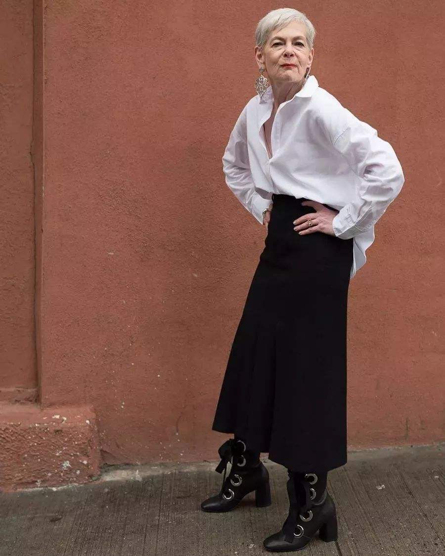 Lyn|这位花甲老奶奶太惊艳!穿搭时髦优雅有气质,个性一点不输年轻人