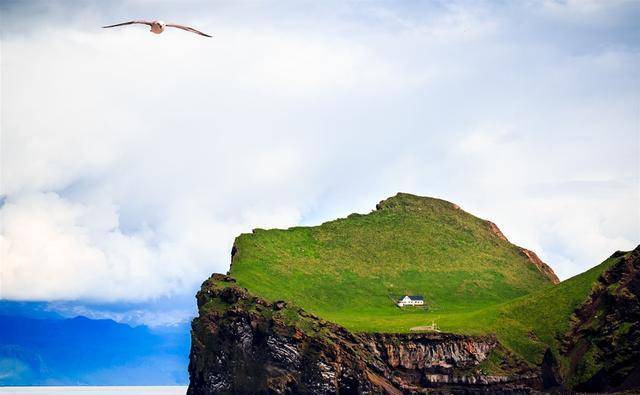 荒无人烟的地方你敢来吗 319fc46cac914e90949b0d9e8d428ca4.jpeg