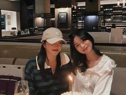 男友视角合集照片 63d87166549a4d85b70f5cf3945bf3cb.jpeg