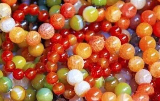 玛瑙|十一出门这些手串就别戴了，丢人！