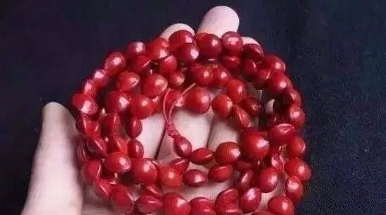 玛瑙|十一出门这些手串就别戴了，丢人！