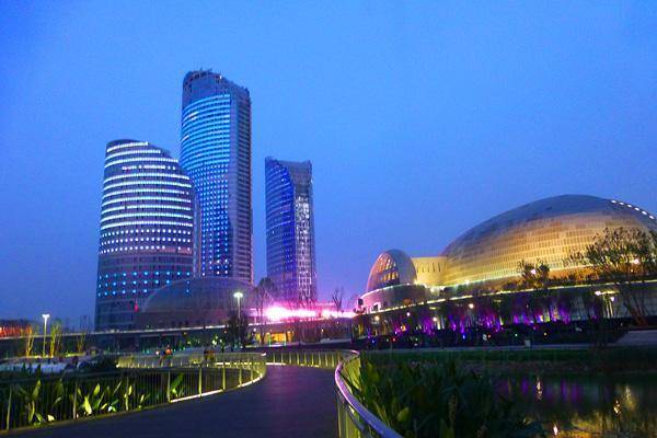 青岛崛起2020gdp_青岛地铁线路图2020年(2)